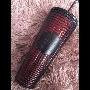 Starbucks Berry Plum Grid Disco 2020